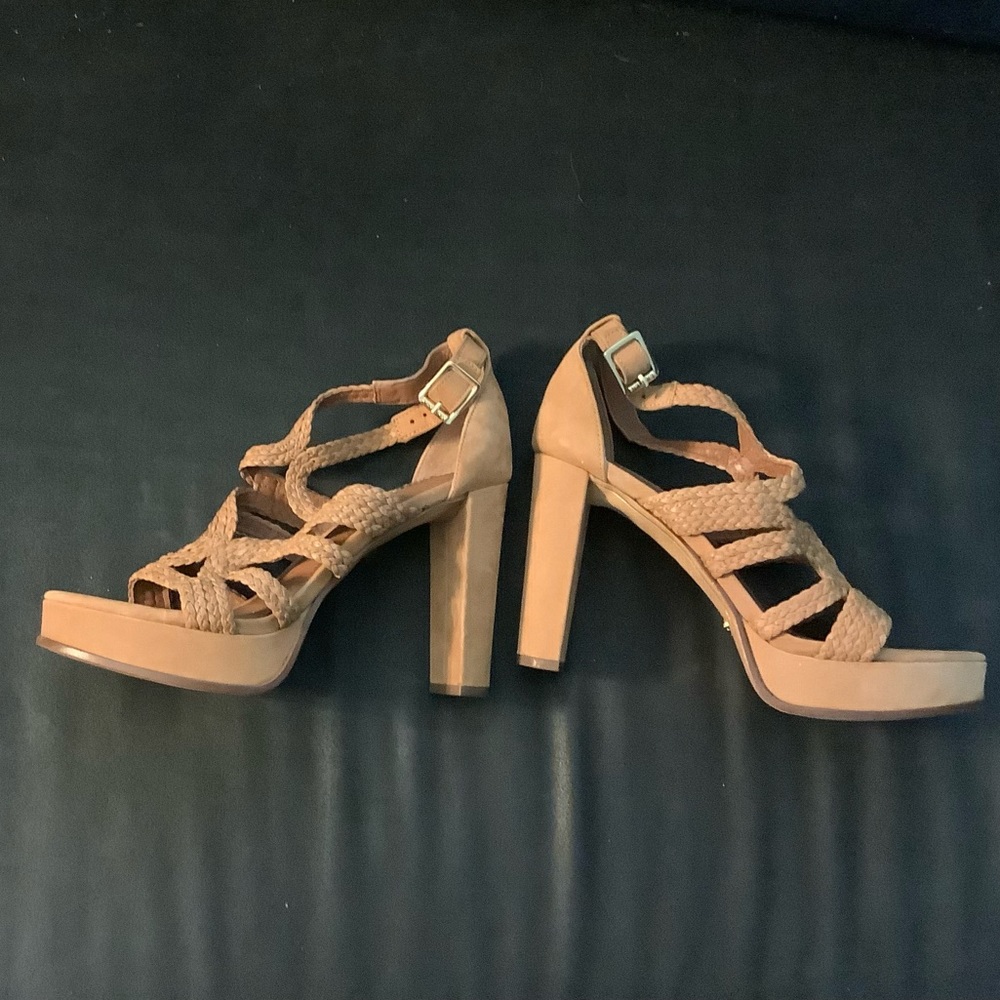 New 7 1/2 B Ralph Lauren Camel suede 5” heel open toe braided strappy sandals